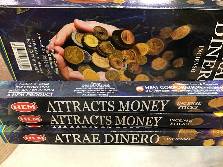Attracts Money
